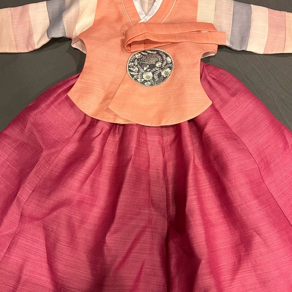 Toddler traditional Korean hanbok
